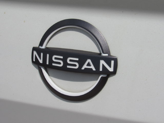 Used 2024 Nissan Altima 2.5 SR FWD image 12