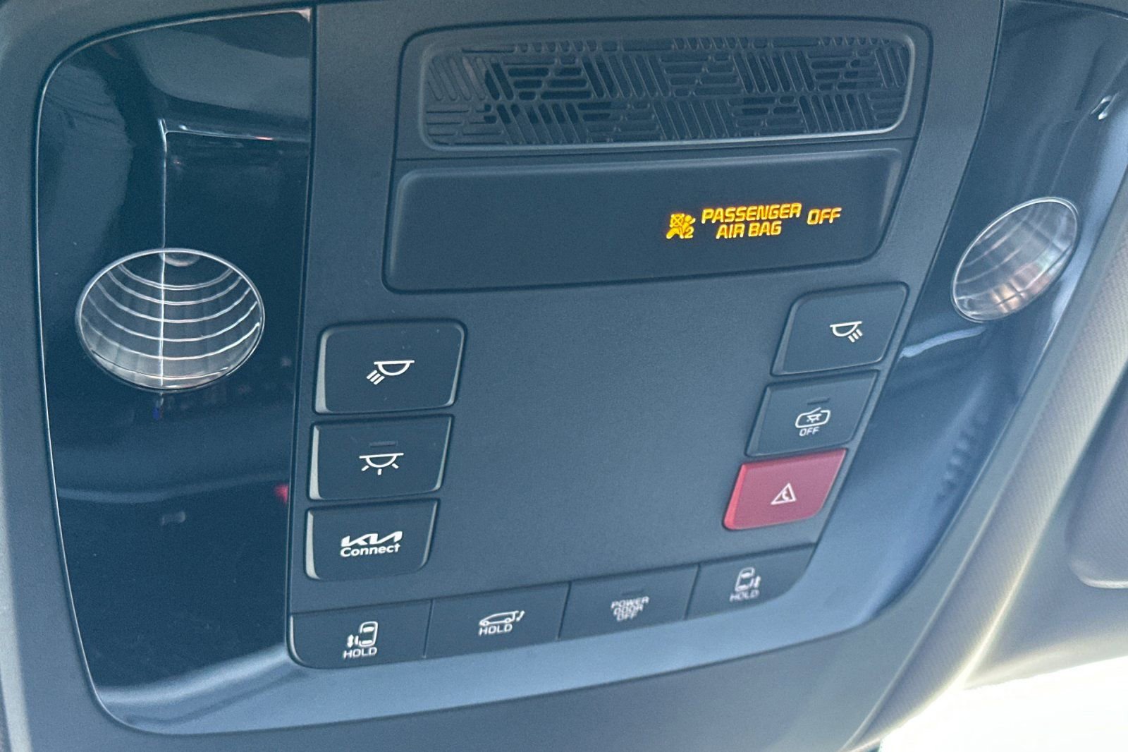 Certified 2026 Kia Carnival EX image 25