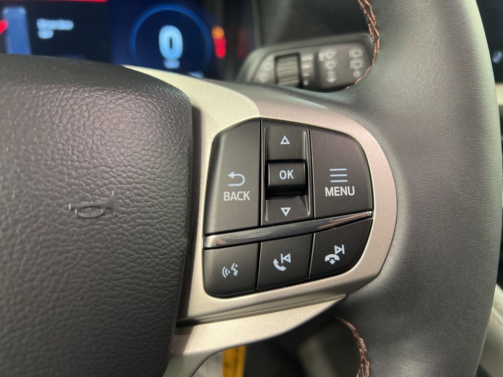 New 2026 Ford Explorer Active w/ Active Comfort Package image 19