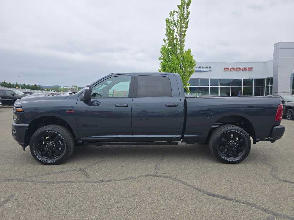 New 2026 RAM 2500 Laramie AWD/4WD image 2