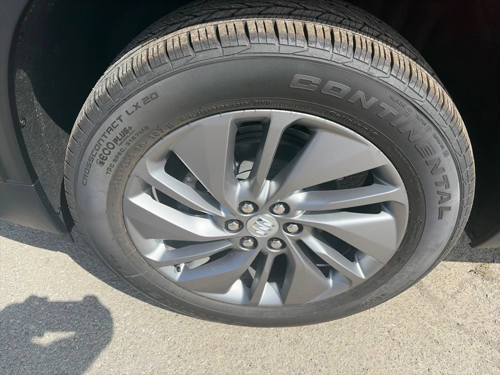 New 2027 Buick Enclave Preferred w/ LPO, Floor Liner Package AWD/4WD image 10
