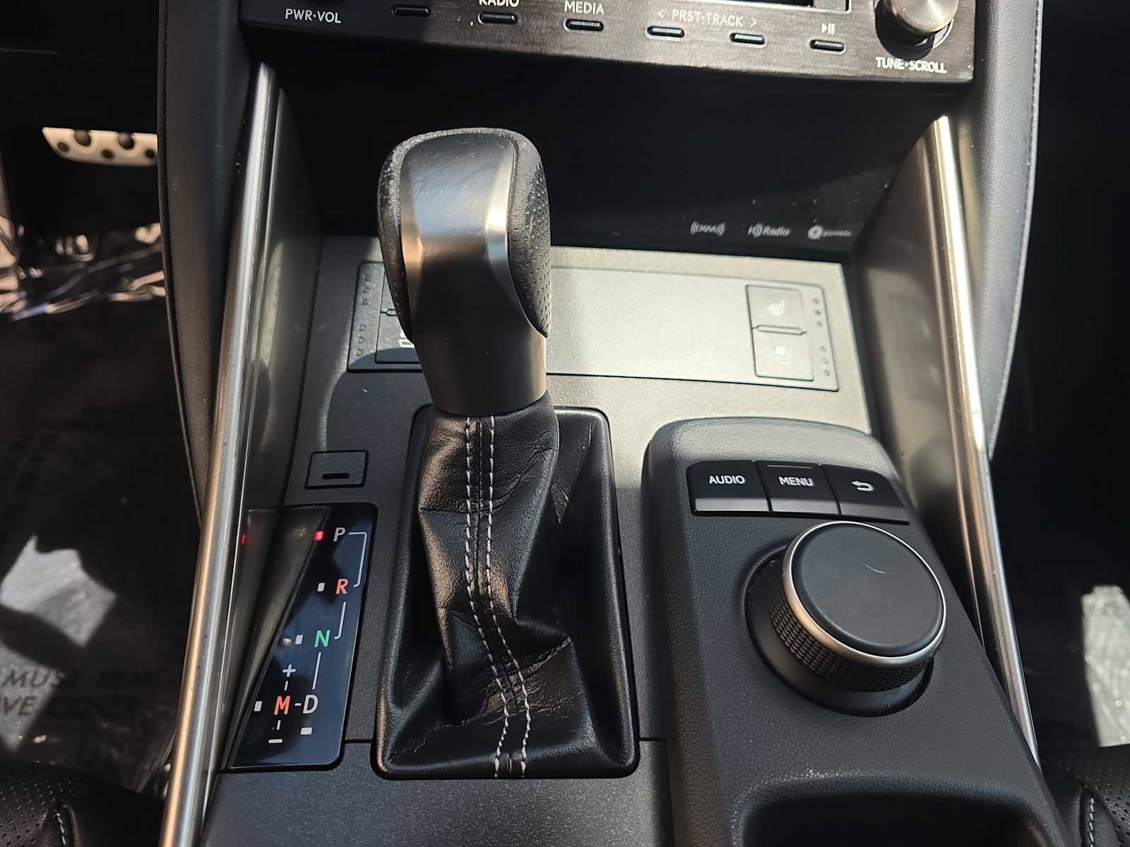 Used 2018 Lexus IS 300 F Sport w/ F Sport Package RWD image 20