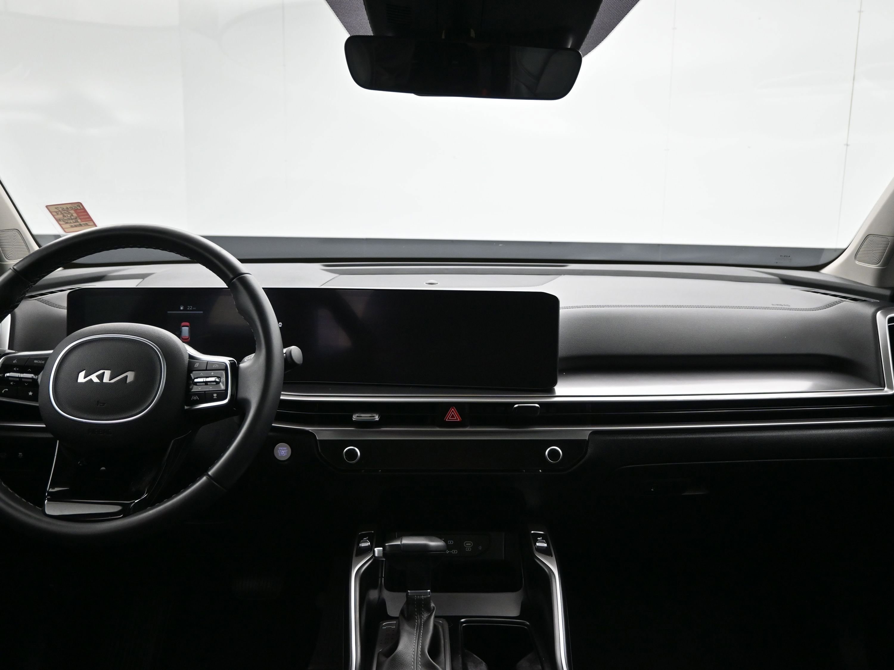 Used 2024 Kia Sorento EX w/ Panoramic Sunroof Package image 21