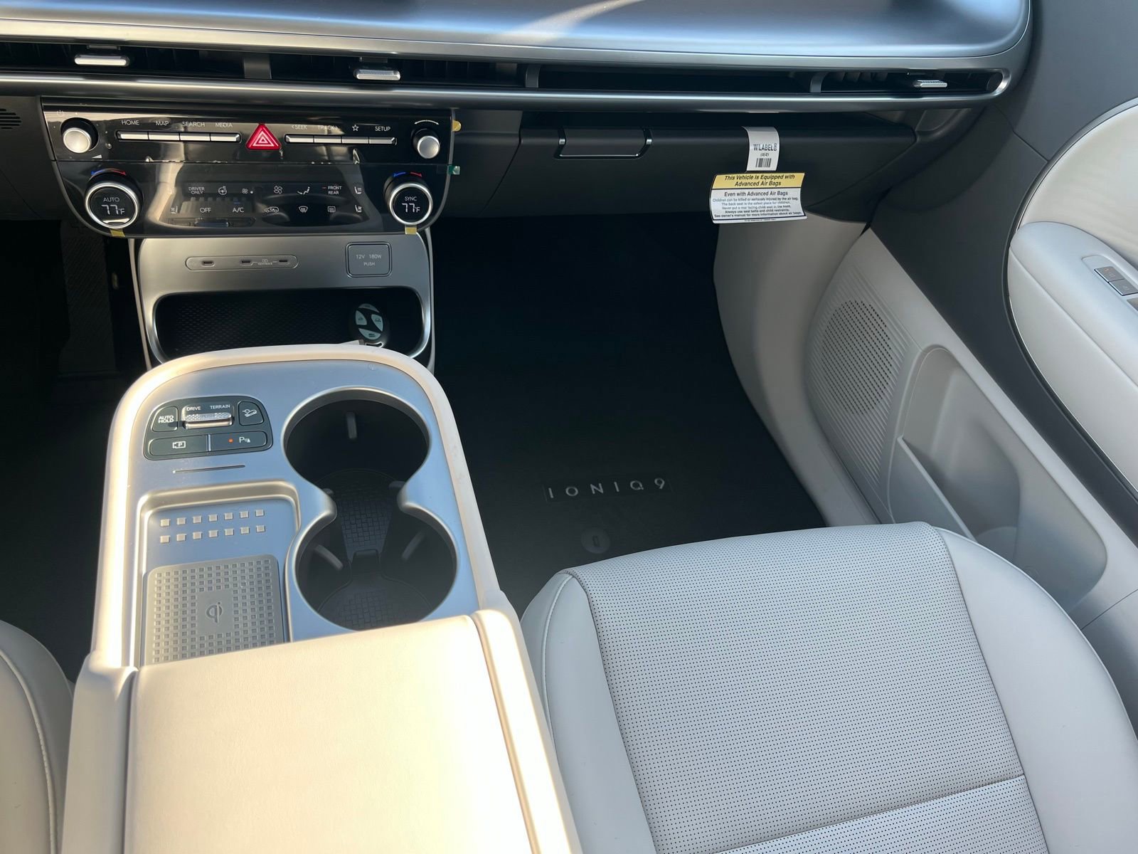 New 2026 Hyundai Ioniq 9 SEL image 37