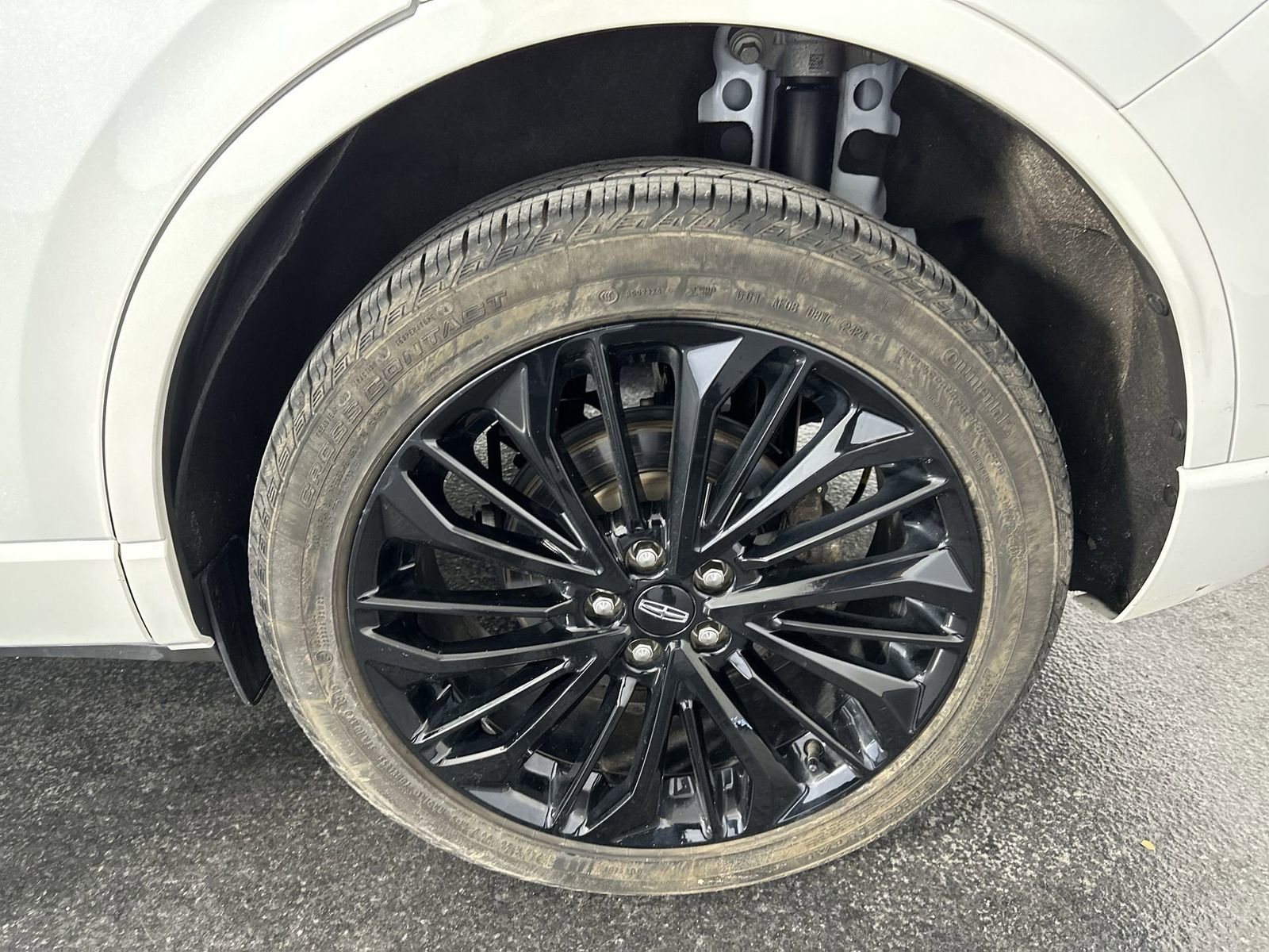 Used 2025 Lincoln Corsair FWD w/ Equipment Group 101A image 14