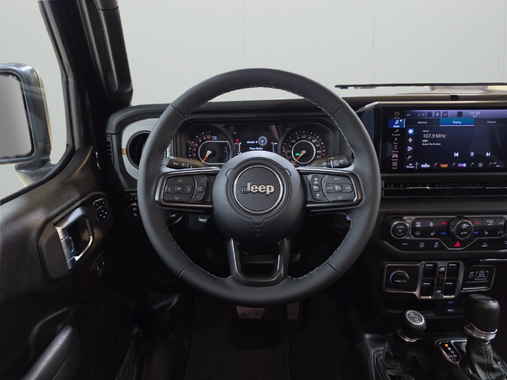 New 2026 Jeep Gladiator Sport AWD/4WD image 17