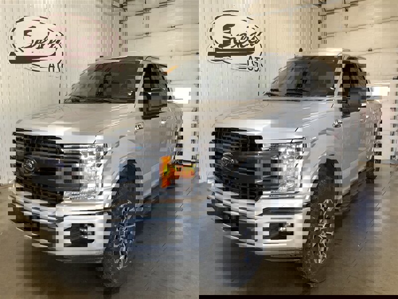 Used 2019 Ford F150 XLT w/ Equipment Group 302A Luxury image 2