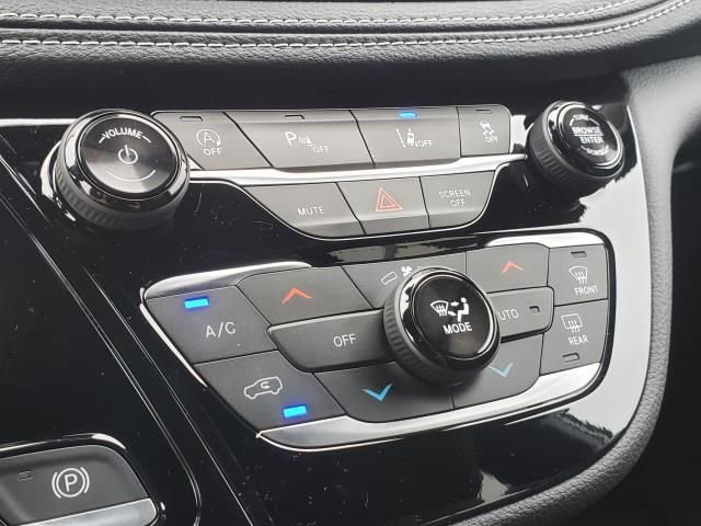 New 2026 Chrysler Pacifica Select image 19