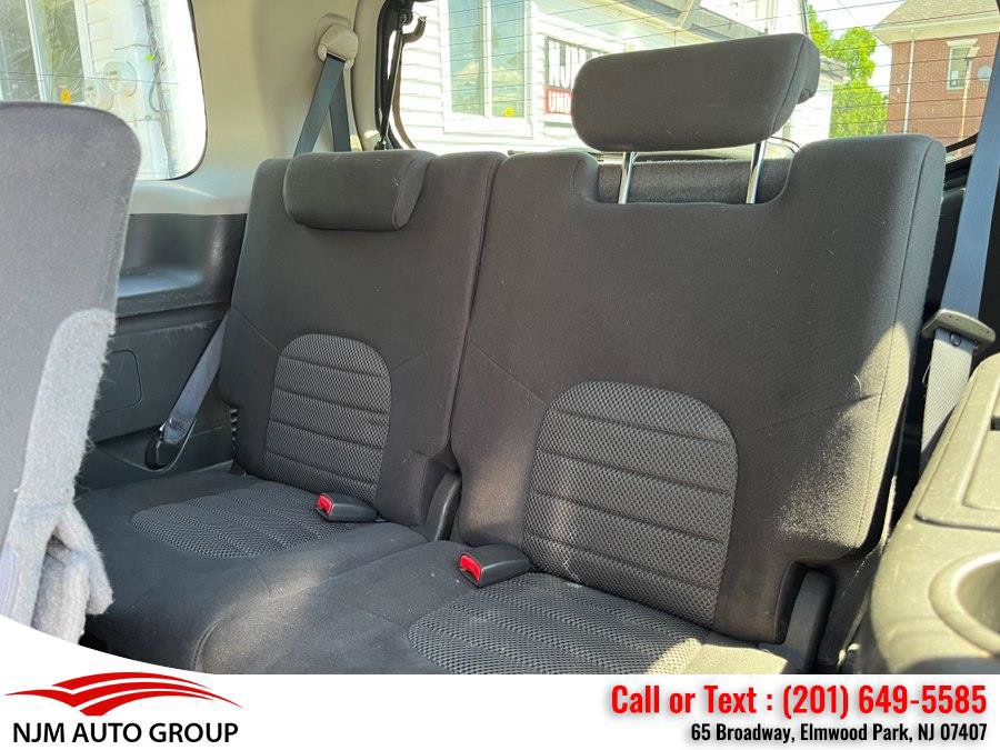 Used 2010 Nissan Pathfinder SE AWD/4WD image 31