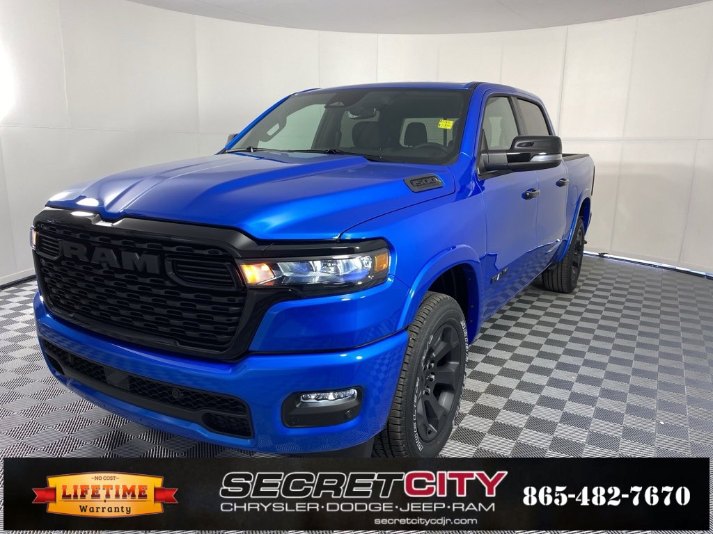New 2026 RAM 1500 4x4 Crew Cab image 3