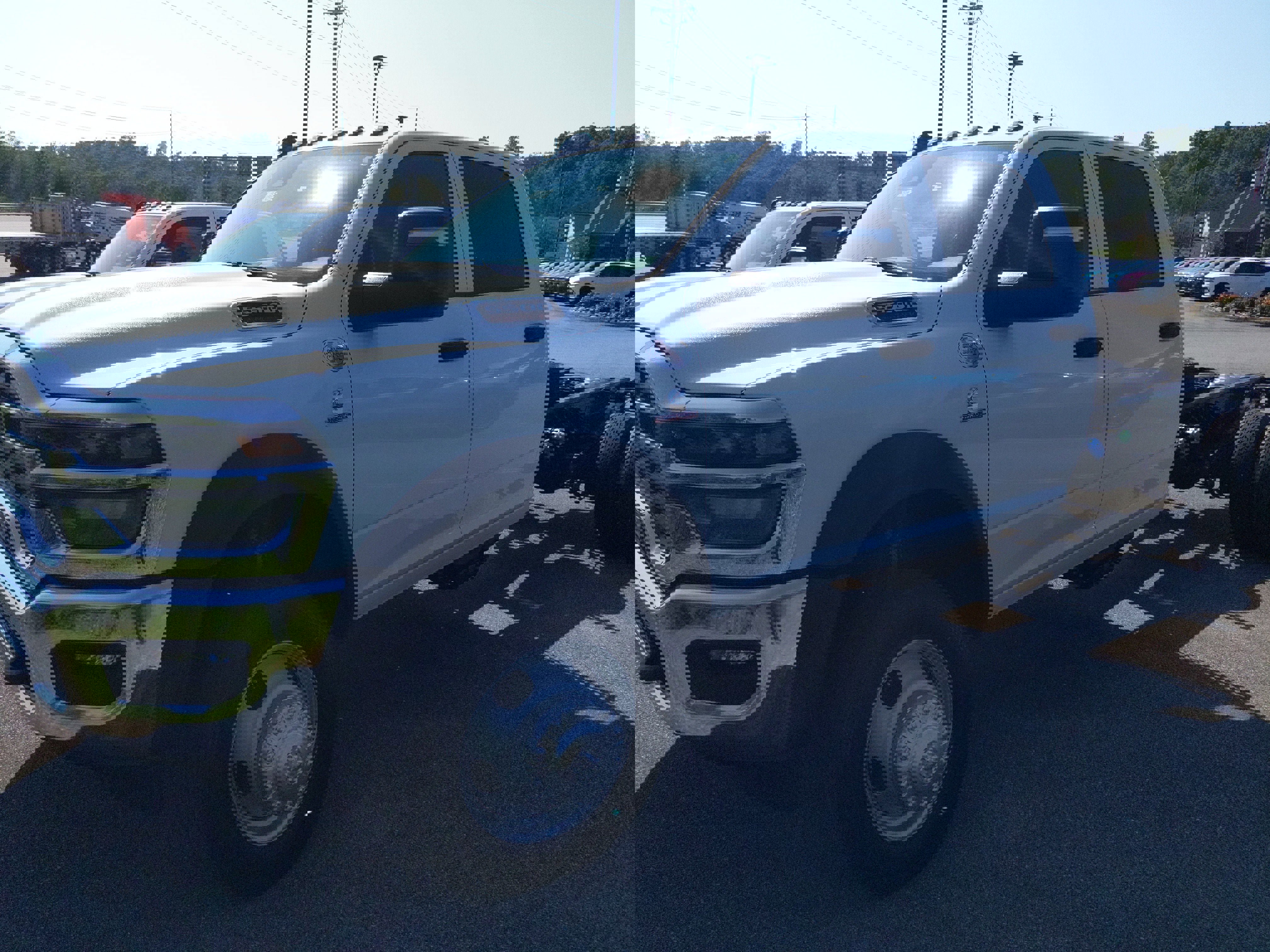 New 2026 RAM 5500 Tradesman w/ Chrome Appearance Group image 2