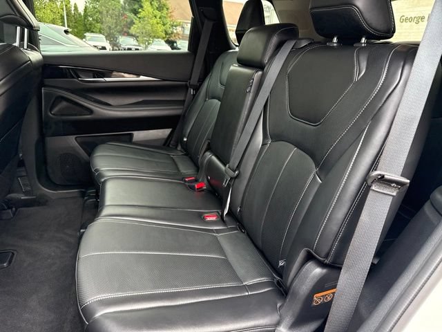 Certified 2025 INFINITI QX60 Pure AWD/4WD image 11