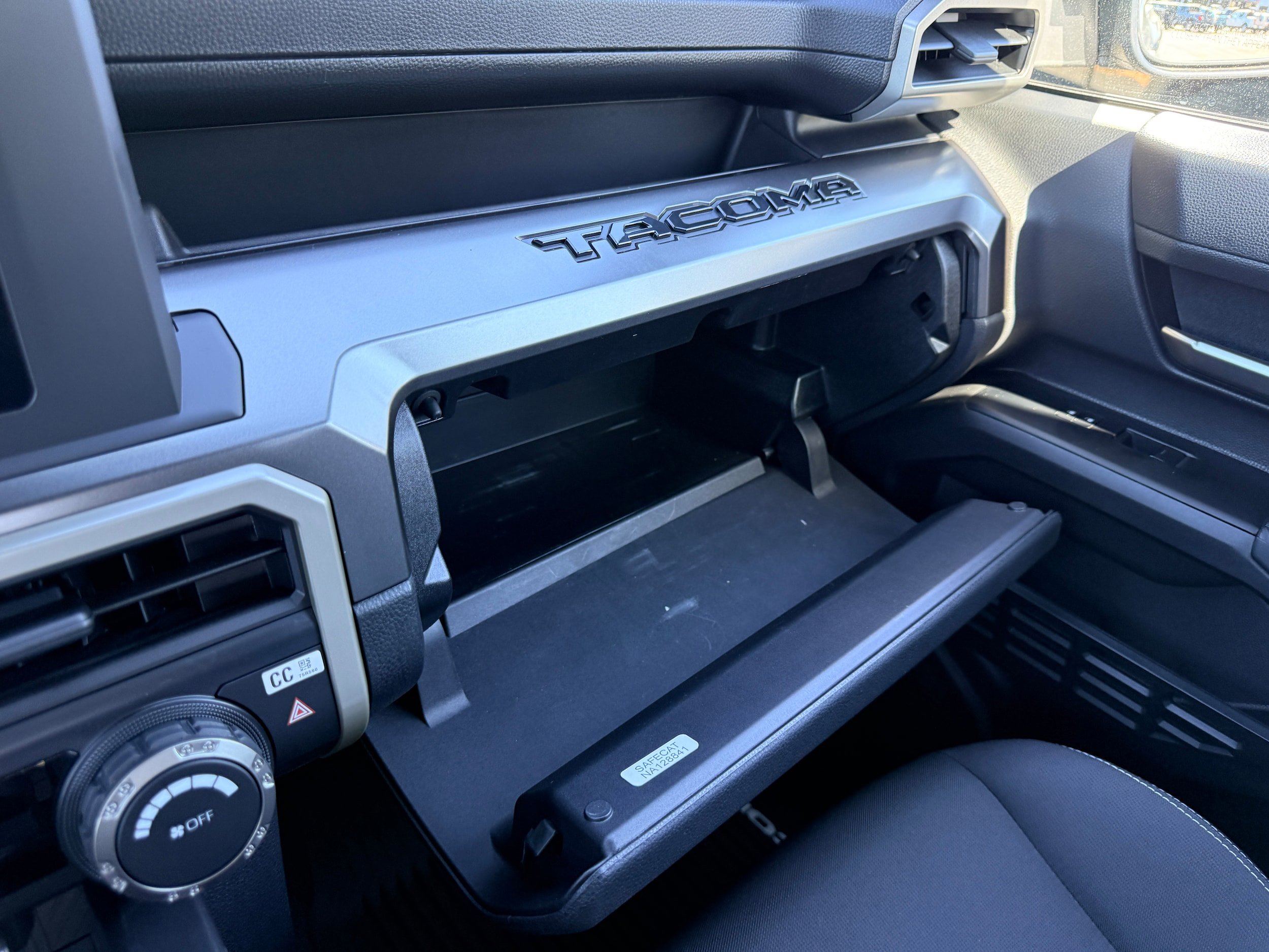 Used 2025 Toyota Tacoma TRD Off-Road image 21