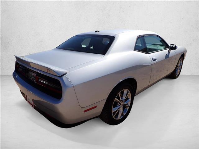 Used 2021 Dodge Challenger SXT w/ Driver Convenience Group image 4