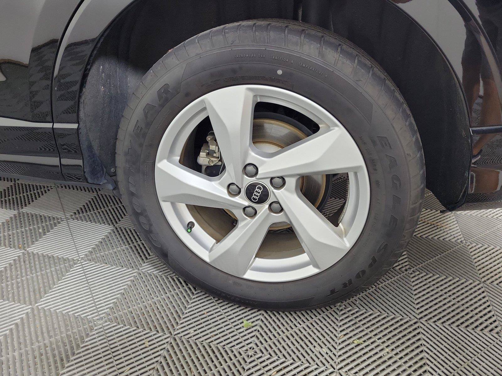 Used 2021 Audi Q3 2.0T Premium AWD/4WD image 11