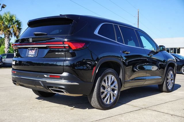 Used 2025 Buick Enclave Preferred FWD image 4
