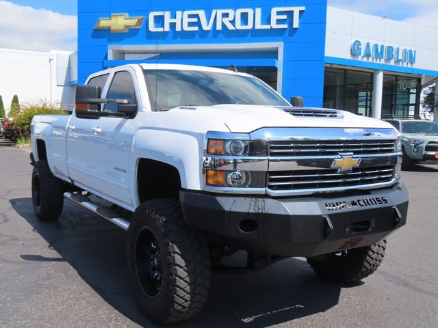Used 2017 Chevrolet Silverado 3500 LT AWD/4WD image 1