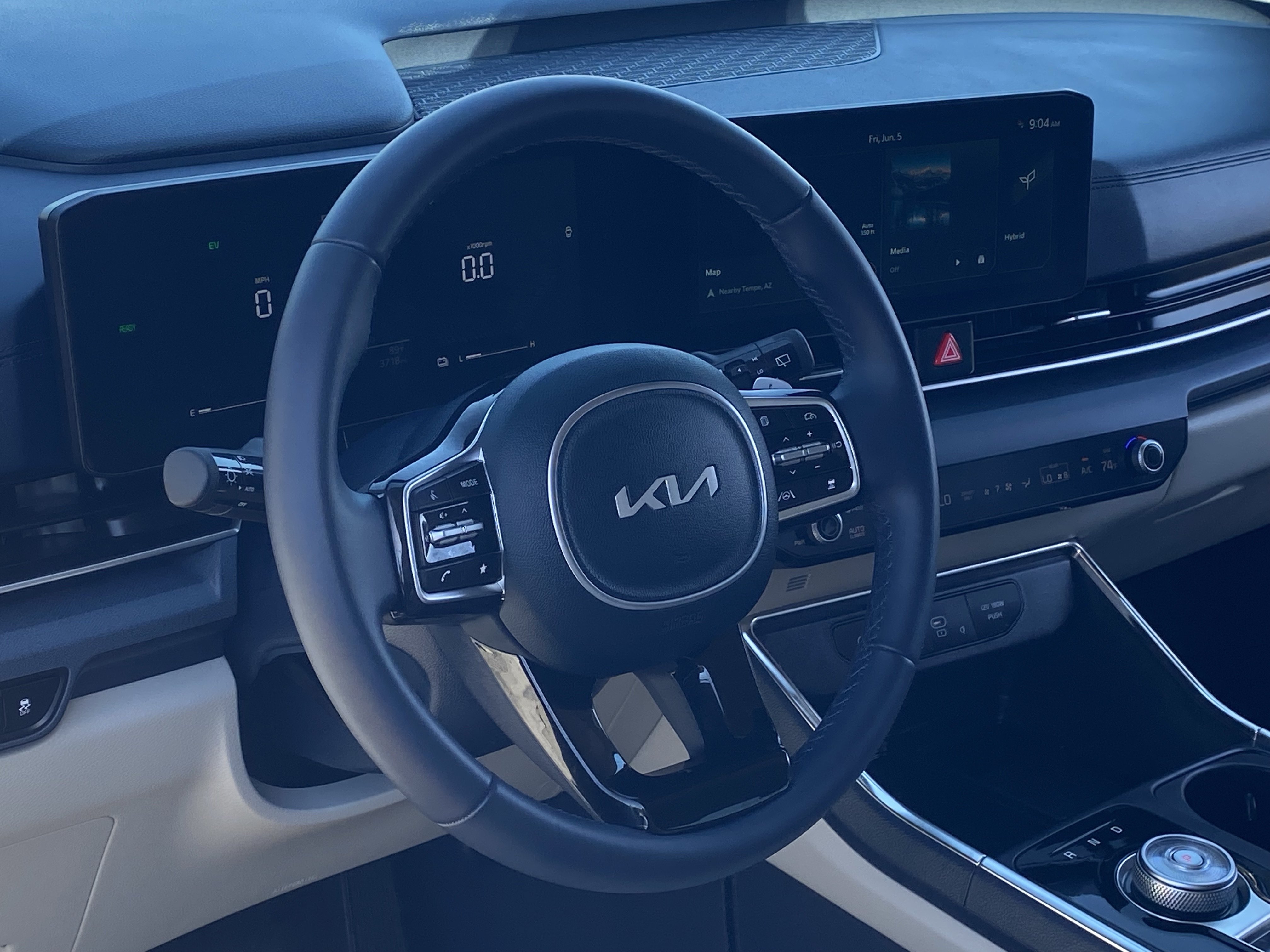 Certified 2026 Kia Carnival EX FWD image 21