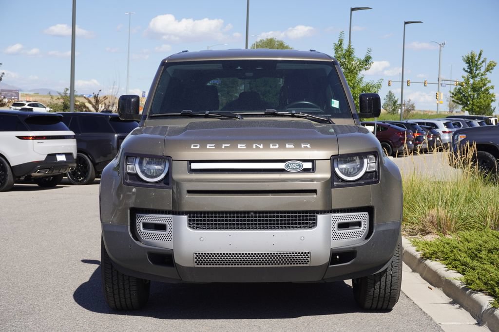 Used 2023 Land Rover Defender 110 S AWD/4WD image 5