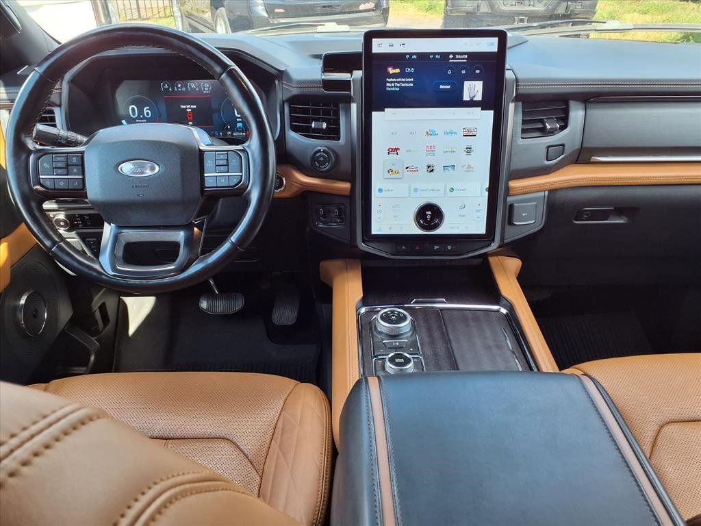 Used 2023 Ford Expedition Max Platinum image 19
