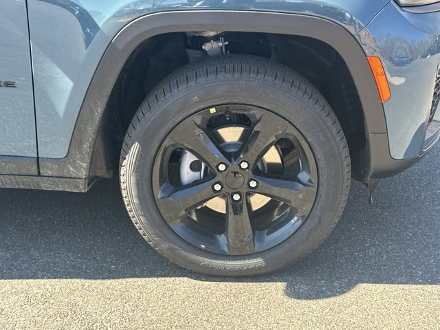 New 2026 Jeep Grand Cherokee Limited image 14