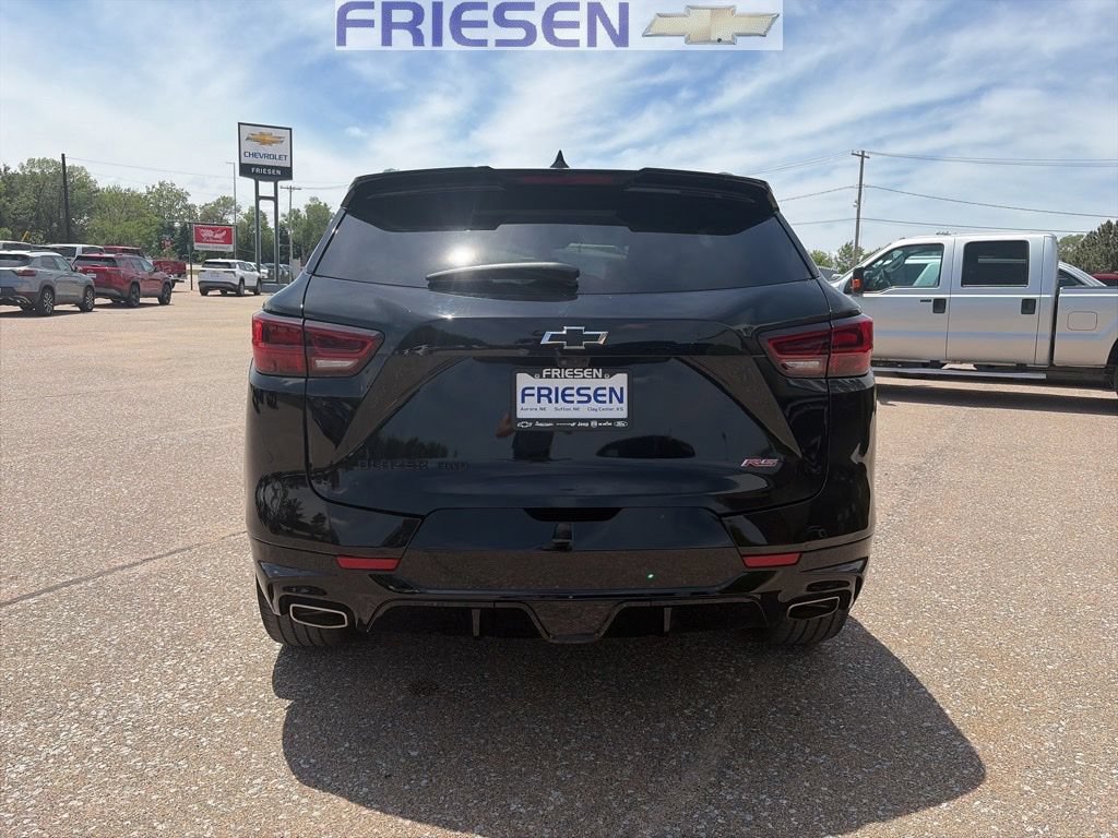 Used 2023 Chevrolet Blazer RS w/ Driver Confidence II Package AWD/4WD image 6