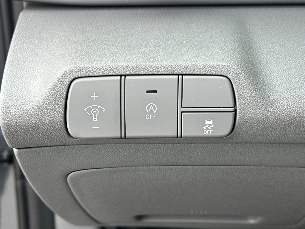 New 2026 Hyundai Elantra SE FWD image 21