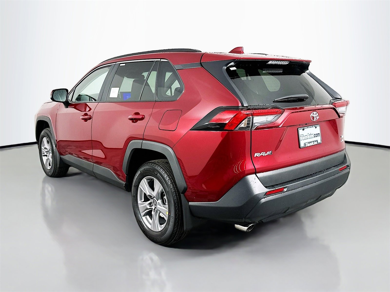 New 2025 Toyota RAV4 XLE image 5