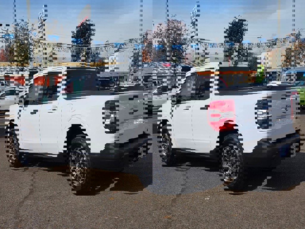 Used 2024 Ford Maverick XLT image 26