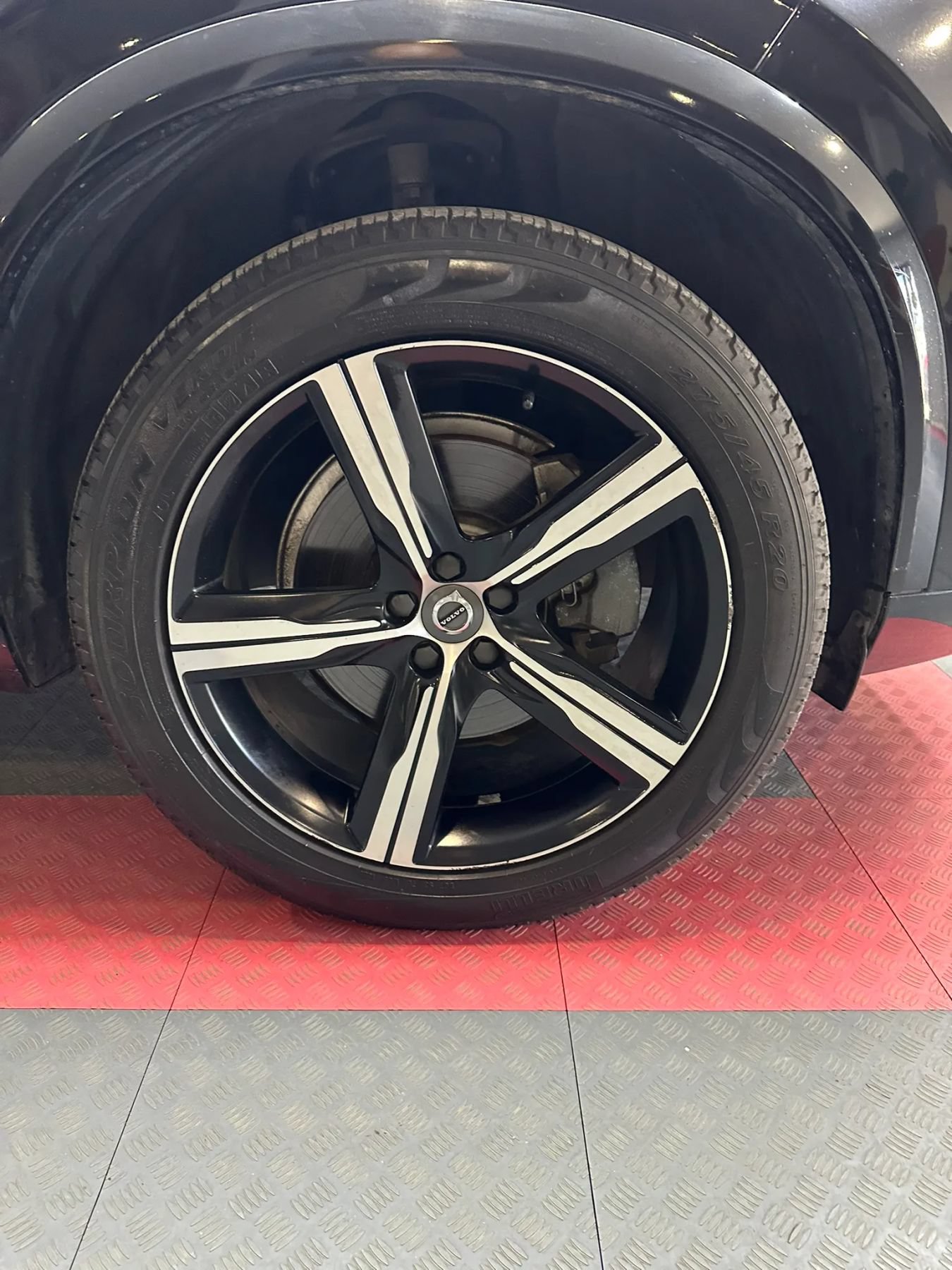 Used 2016 Volvo XC90 T5 R-Design FWD image 38