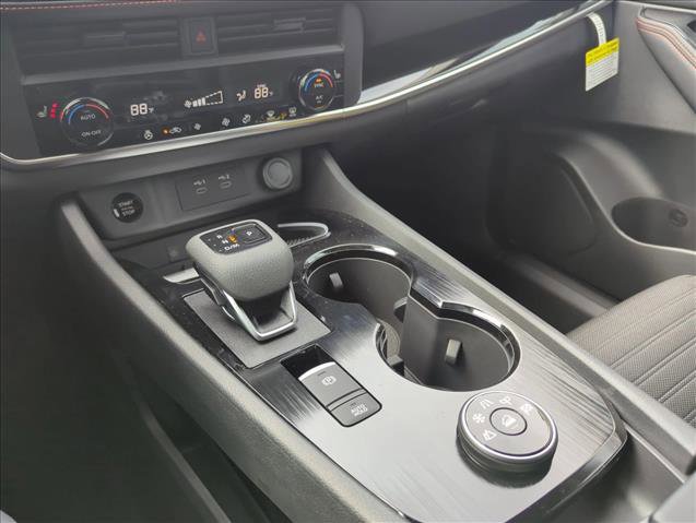 New 2026 Nissan Rogue SV image 15