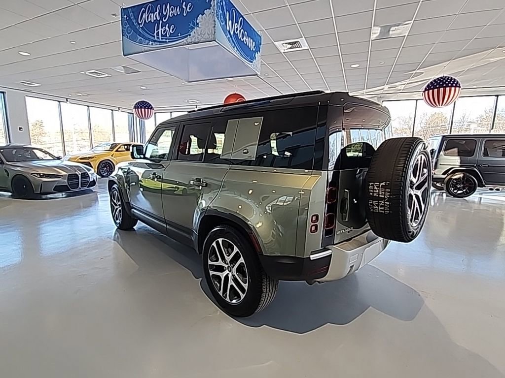 Used 2022 Land Rover Defender 110 SE AWD/4WD image 7