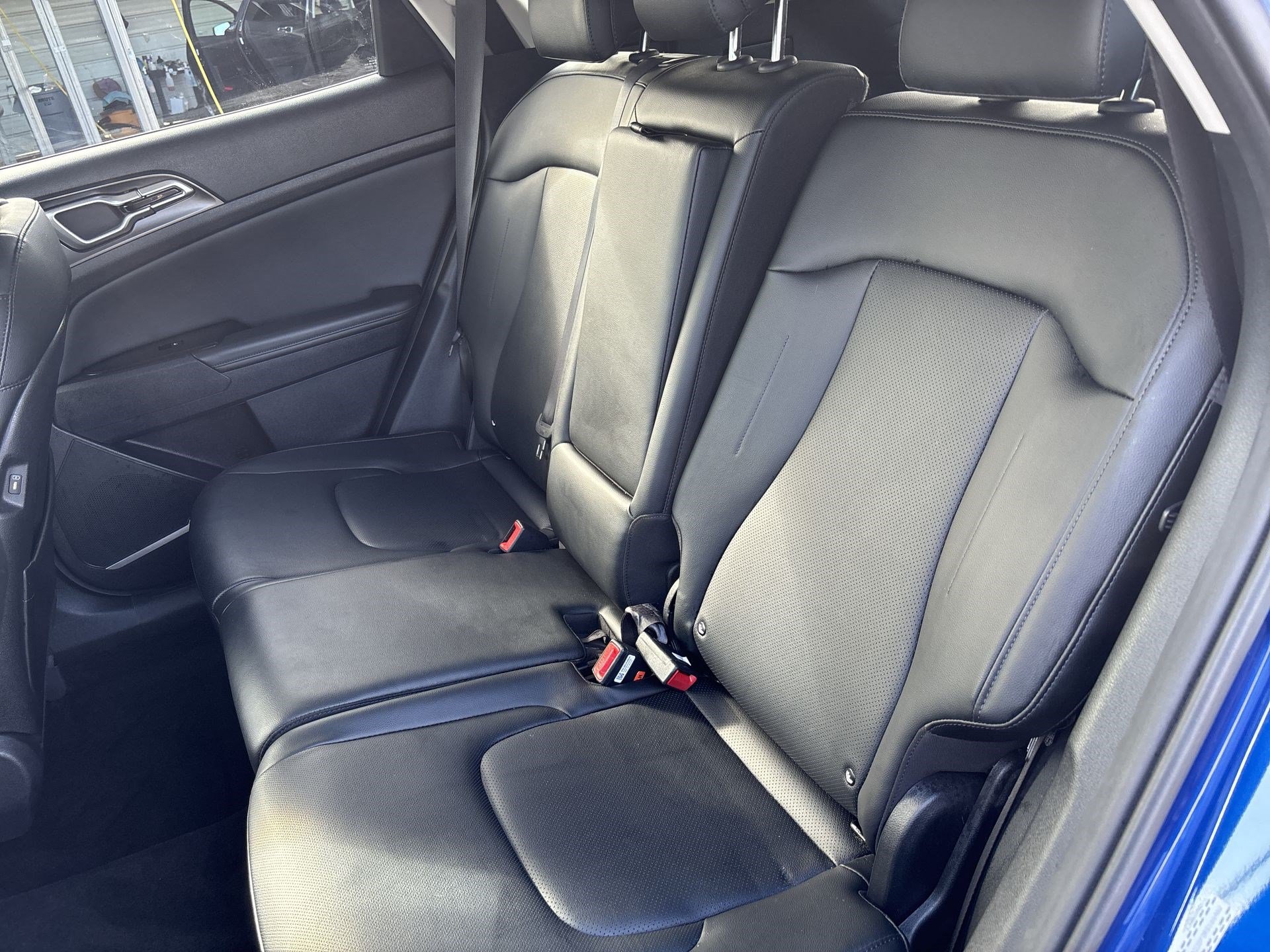 Used 2024 Kia Sportage EX FWD image 24