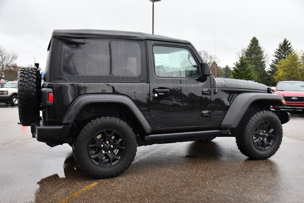 Used 2021 Jeep Wrangler Sport AWD/4WD image 6