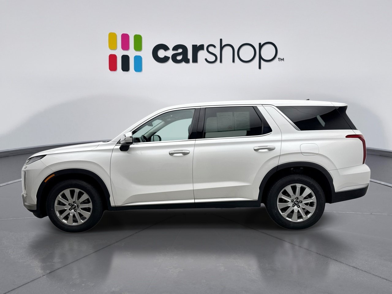 Used 2023 Hyundai Palisade SE w/ Cargo Package AWD/4WD image 2