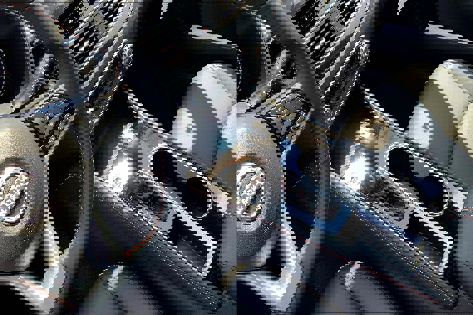 New 2025 Nissan Altima 2.5 SR image 8