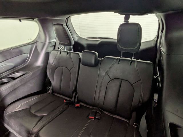 Used 2021 Chrysler Pacifica Touring-L w/ S Appearance Package image 26