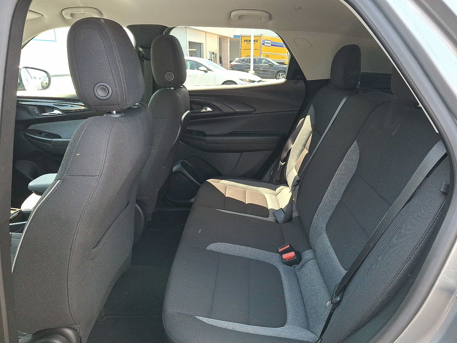 Used 2024 Chevrolet TrailBlazer LT w/ Driver Confidence Package AWD/4WD image 10