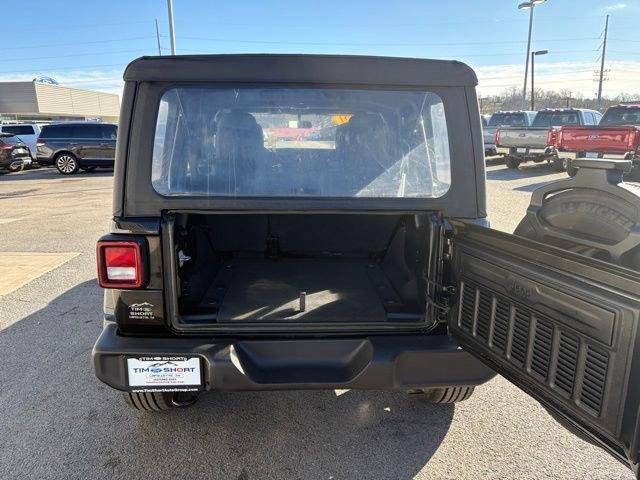Used 2021 Jeep Wrangler Unlimited Sport image 29