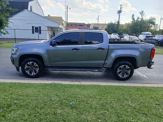 Used 2022 Chevrolet Colorado Z71 w/ Safety Package RWD image 3