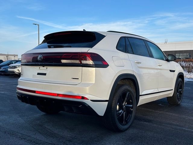 New 2026 Volkswagen Atlas Cross Sport SEL R-Line image 6
