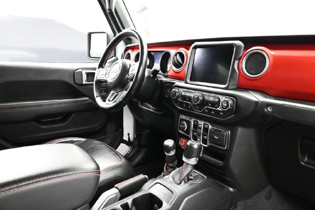 Certified 2020 Jeep Gladiator Rubicon AWD/4WD image 14