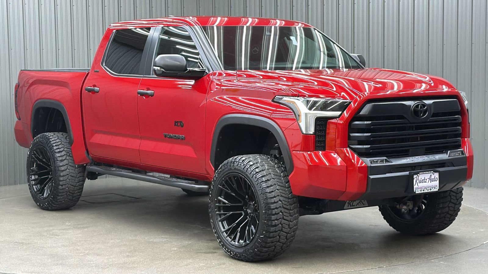 Used 2025 Toyota Tundra SR5 w/ SR5 Convenience Package image 7