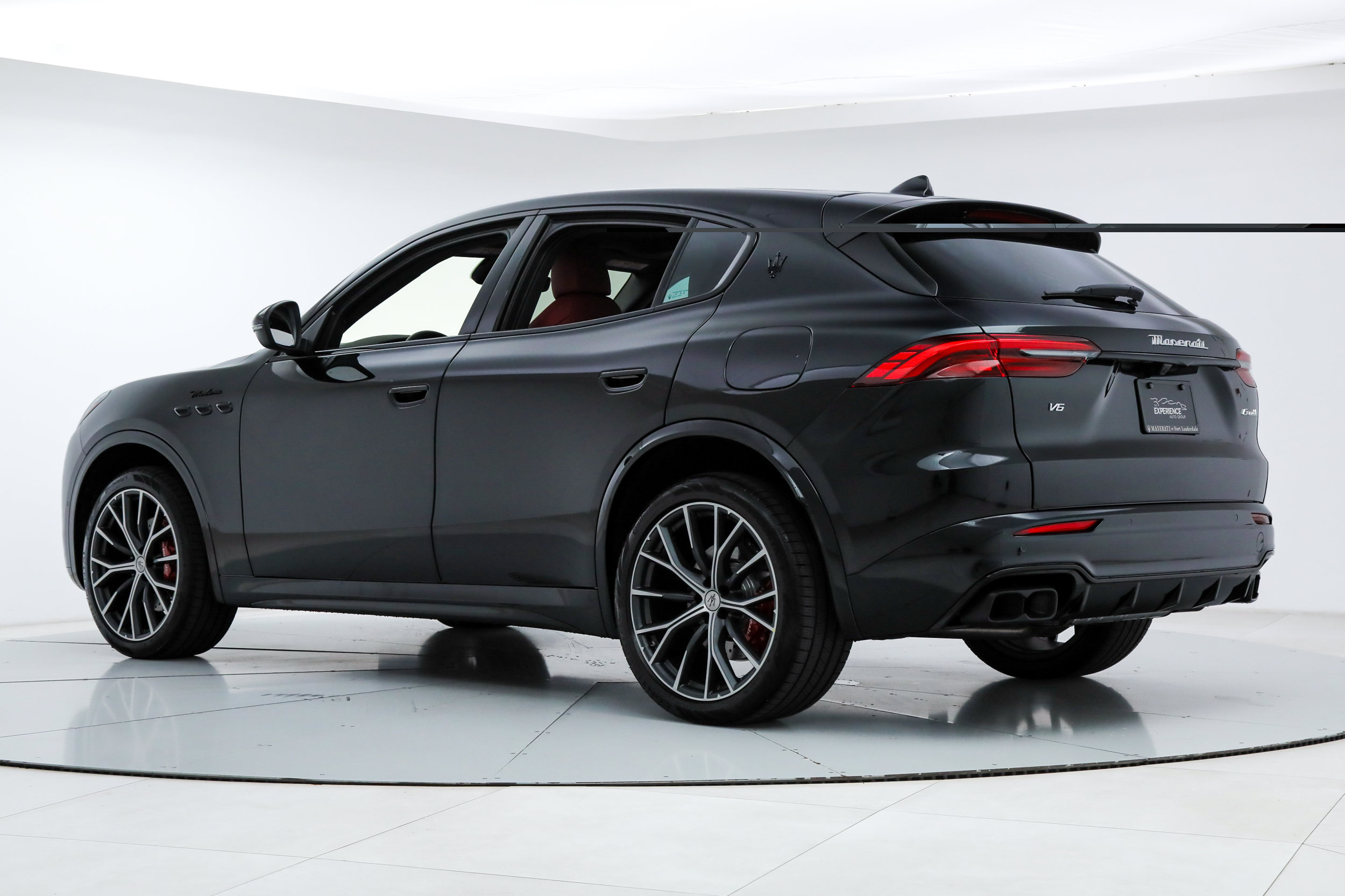 New 2026 Maserati Grecale Modena AWD/4WD image 3