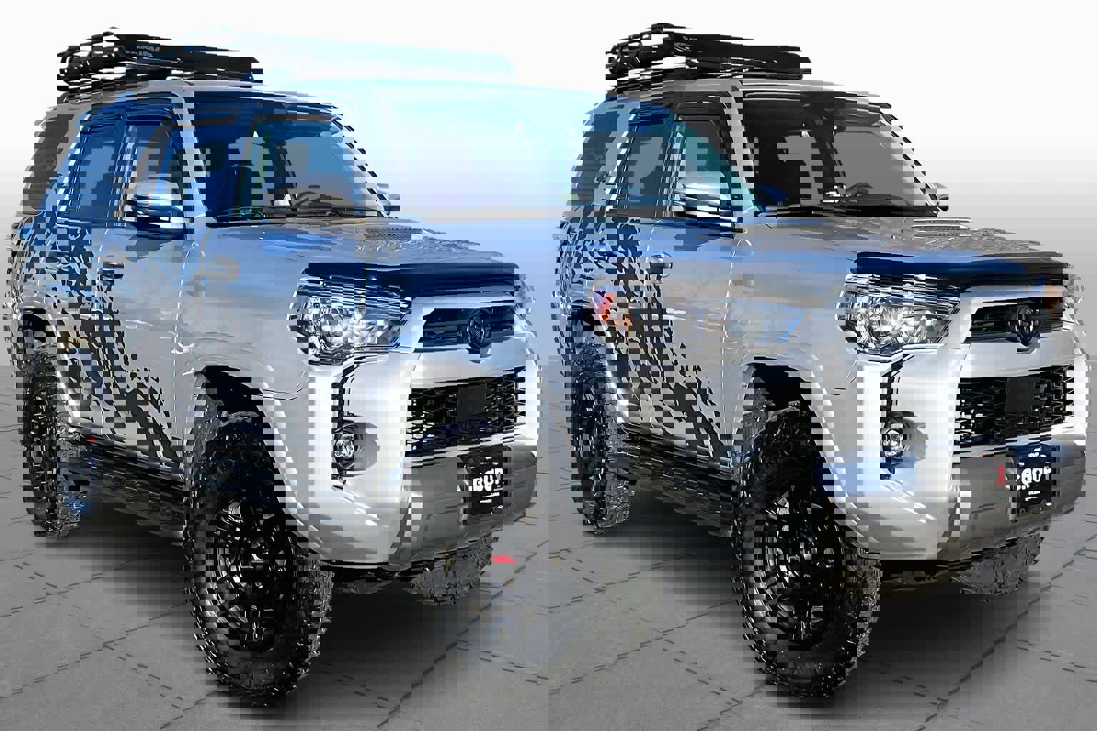 Certified 2024 Toyota 4Runner TRD Off-Road Premium image 2