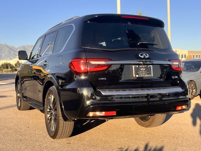 Certified 2023 INFINITI QX80 Premium Select w/ Cargo Package image 3