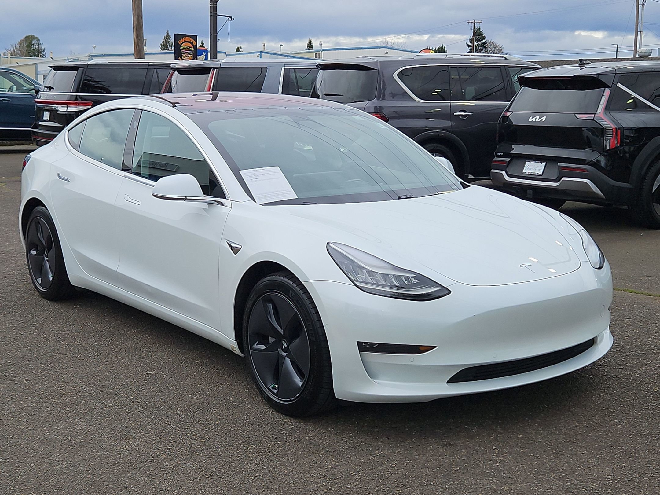 Used 2018 Tesla Model 3 Long Range image 3