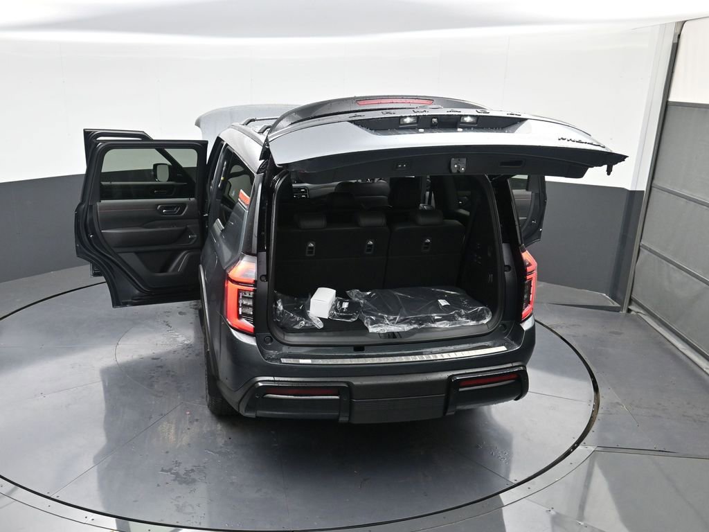 New 2025 Nissan Armada PRO-4X image 31