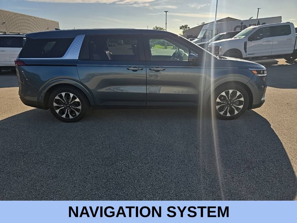 Used 2023 Kia Carnival EX