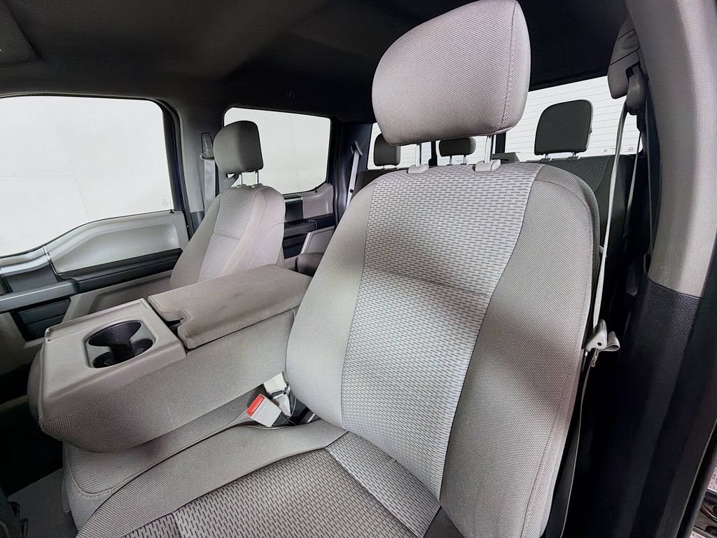 Used 2019 Ford F150 XLT w/ Equipment Group 302A Luxury AWD/4WD image 12